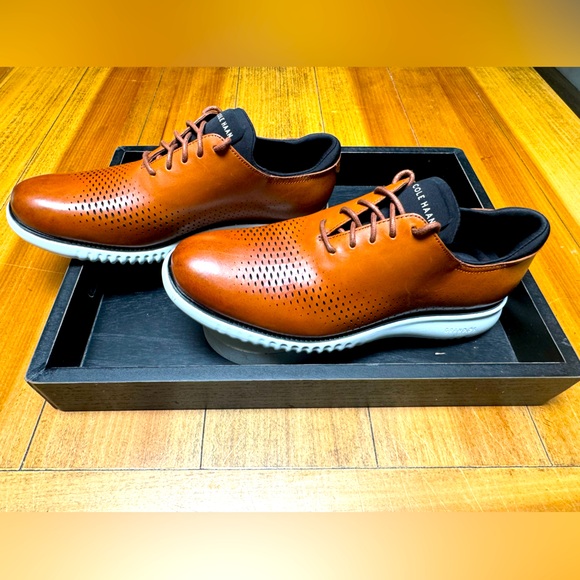 Cole Haan ZeroGrand 2.zero Oxford - Picture 1 of 6